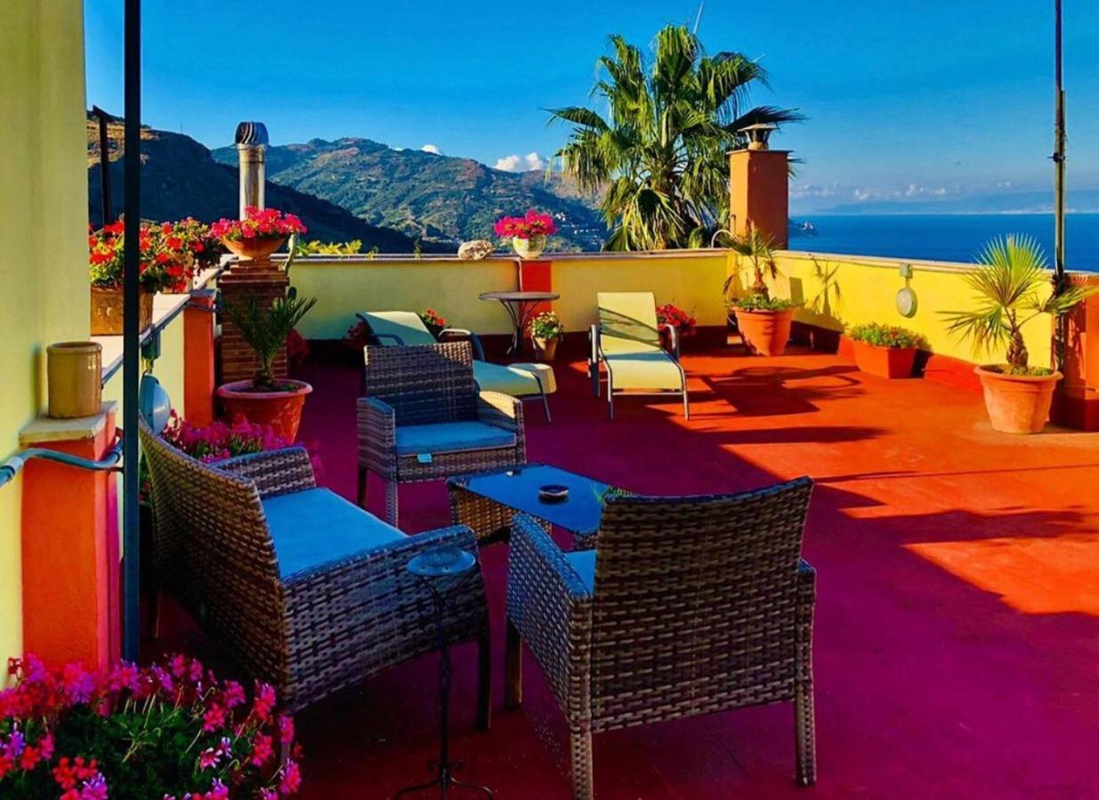 Innpiero Taormina Exteriör bild
