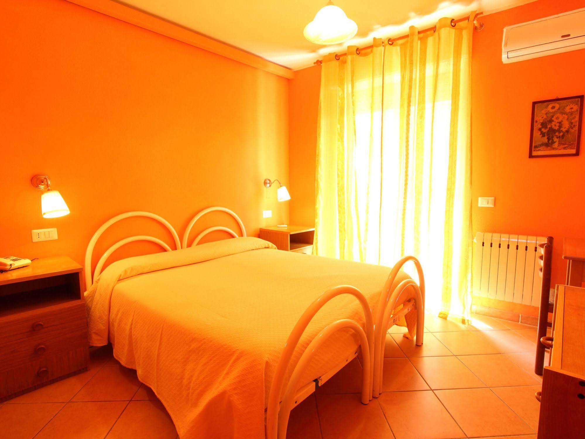 Innpiero Taormina Exteriör bild
