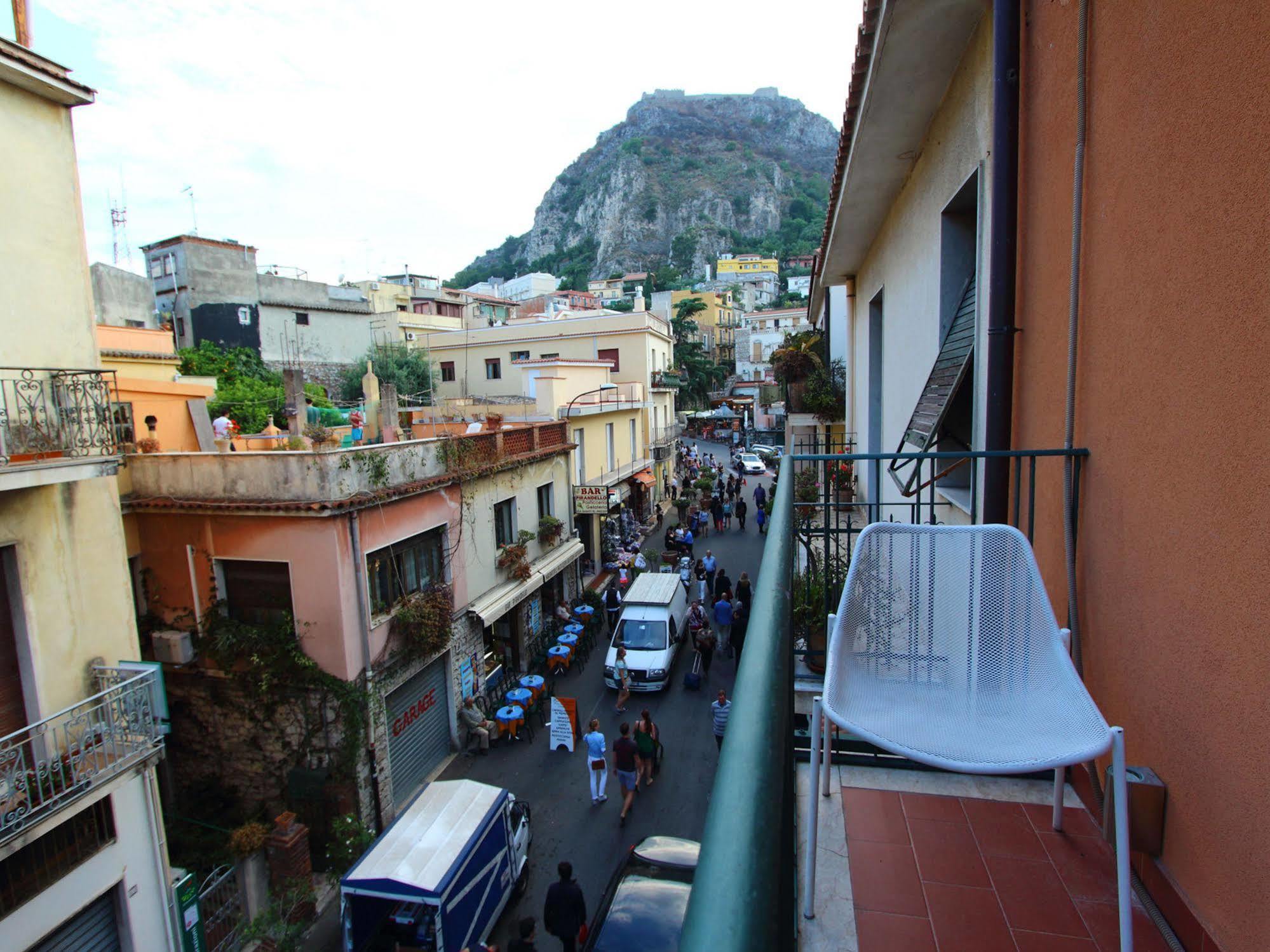 Innpiero Taormina Exteriör bild