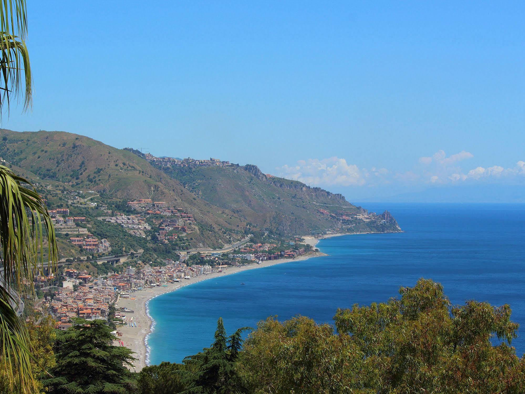 Innpiero Taormina Exteriör bild