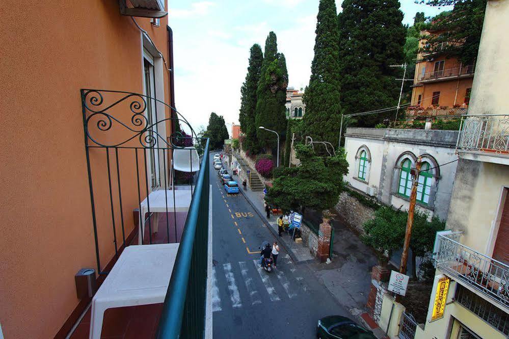Innpiero Taormina Exteriör bild